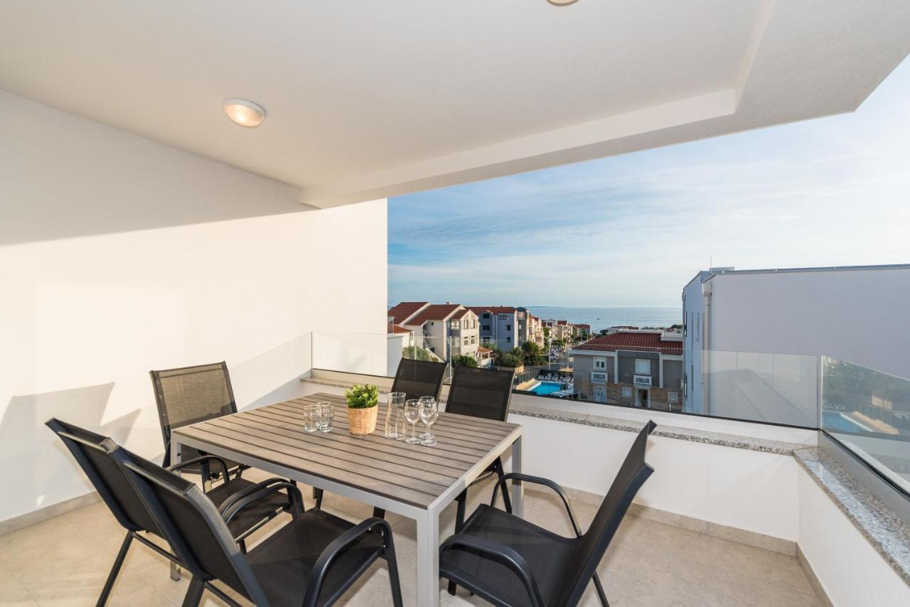 Pool Apartments Banta B 노바야 외부 사진